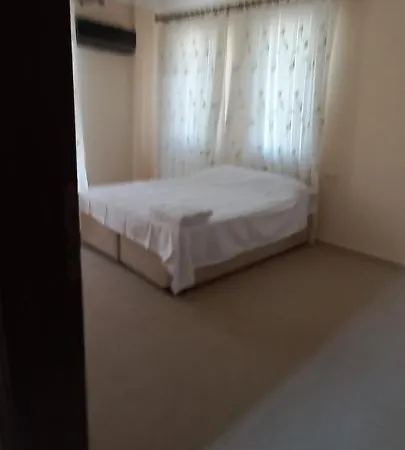 Hotel Oeluedeniz Oezel Yuezme Havuzlu 2 *