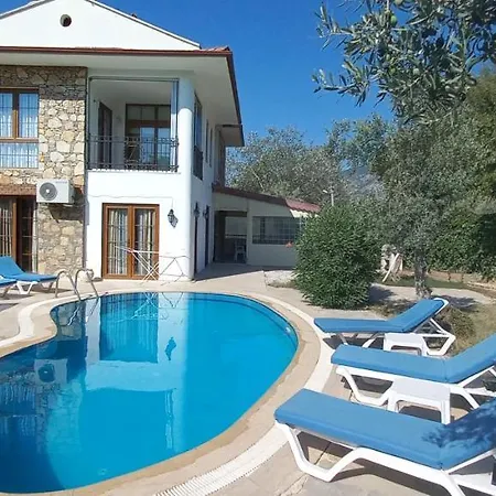 Oeluedeniz Oezel Yuezme Havuzlu 2 酒店